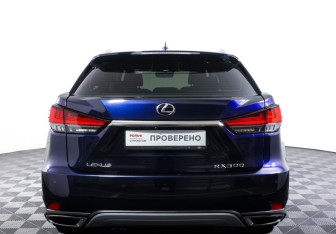 Подержанный автомобиль Lexus RX 2021 года (6 фото)