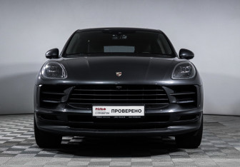 Подержанный автомобиль Porsche Macan 2019 года (2 фото)