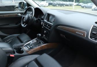 Подержанный автомобиль Audi Q5 2013 года (9 фото)