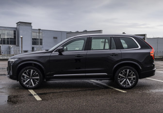 Новый Volvo XC90 2025 (13 фото)