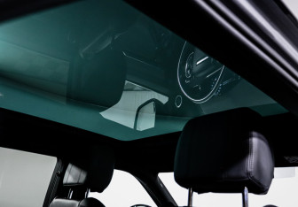 Подержанный автомобиль Land Rover Range Rover Evoque 2019 года (16 фото)