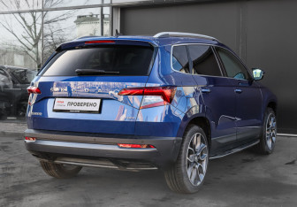 Подержанный автомобиль Skoda Karoq 2021 года (4 фото)