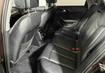 Подержанный автомобиль Audi A6 allroad 2014 года (10 фото)