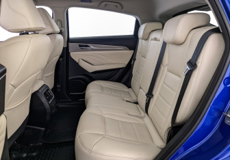 Подержанный автомобиль Haval F7x 2022 года (18 фото)