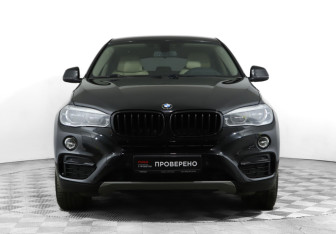 Подержанный автомобиль BMW X6 2015 года (2 фото)