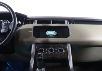 Подержанный автомобиль Land Rover Range Rover Sport 2015 года (14 фото)