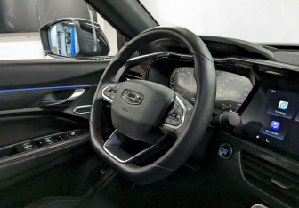 Подержанный автомобиль Geely Tugella 2023 года (24 фото)