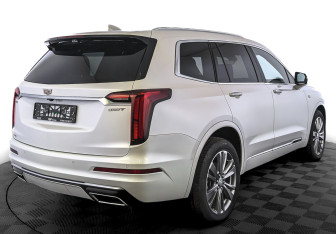 Новый Cadillac XT6 2023 (2 фото)