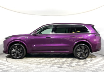 Новый LiXiang L9 2024 (8 фото)