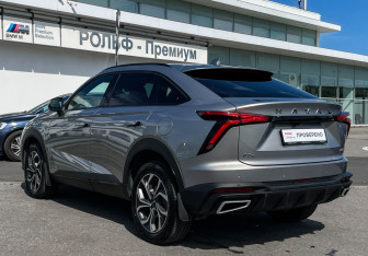 Подержанный автомобиль Haval F7x 2025 года (7 фото)
