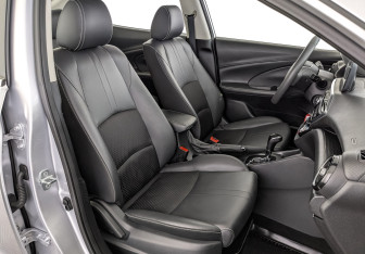 Подержанный автомобиль Changan Alsvin 2023 года (24 фото)