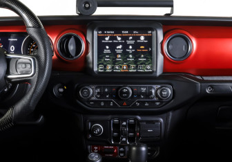 Подержанный автомобиль Jeep Wrangler 2023 года (15 фото)