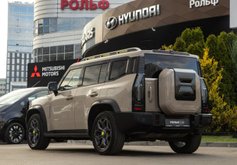 Подержанный автомобиль Jetour T2 2024 года (5 фото)