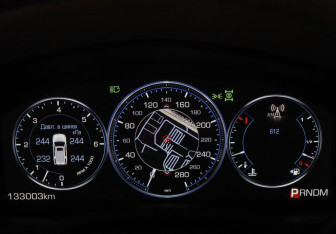 Подержанный автомобиль Cadillac Escalade Suv 2015 года (11 фото)