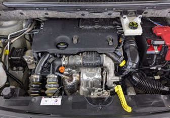 Подержанный автомобиль Peugeot Partner 2021 года (9 фото)