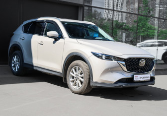 Подержанный автомобиль Mazda CX-5 2024 года (3 фото)