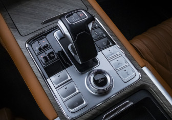 Подержанный автомобиль Tank 500 2023 года (23 фото)