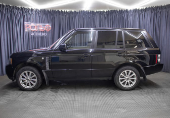 Подержанный автомобиль Land Rover Range Rover 2012 года (8 фото)