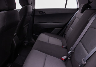 Подержанный автомобиль Hyundai Creta 2017 года (11 фото)