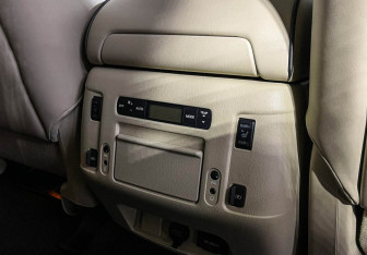 Подержанный автомобиль Infiniti QX80 2018 года (27 фото)