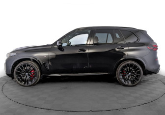 Новый BMW X5 2025 (3 фото)