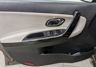 Подержанный автомобиль Kia Ceed Hatchback 2015 года (11 фото)