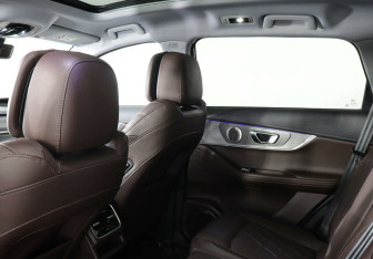 Подержанный автомобиль Chery Tiggo 8 Pro Max 2023 года (16 фото)