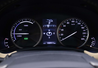 Подержанный автомобиль Lexus NX 2014 года (12 фото)