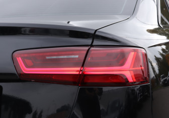 Подержанный автомобиль Audi A6 Sedan 2016 года (23 фото)