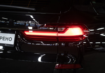 Подержанный автомобиль BMW X7 2021 года (37 фото)