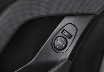 Подержанный автомобиль Hyundai Creta 2017 года (9 фото)