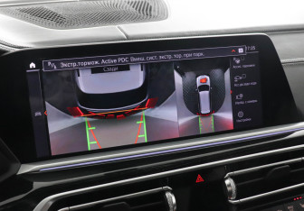 Подержанный автомобиль BMW X7 2019 года (15 фото)