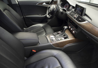 Подержанный автомобиль Audi A6 Sedan 2016 года (31 фото)