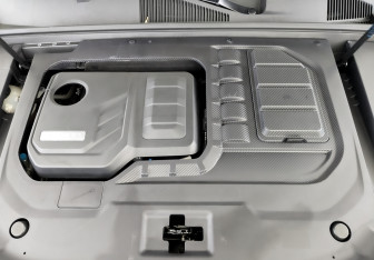 Подержанный автомобиль Exeed VX 2023 года (9 фото)