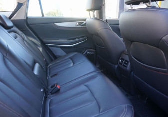 Подержанный автомобиль Changan CS75 2020 года (10 фото)