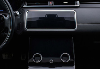 Подержанный автомобиль Land Rover Range Rover Velar 2019 года (14 фото)