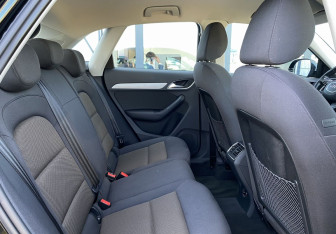 Подержанный автомобиль Audi Q3 2013 года (21 фото)
