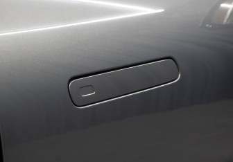 Подержанный автомобиль Zeekr 001 2024 года (19 фото)