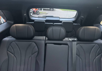 Подержанный автомобиль Chery Tiggo 9 2024 года (10 фото)