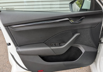 Подержанный автомобиль Skoda Octavia Liftback 2021 года (19 фото)