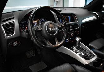 Подержанный автомобиль Audi Q5 2013 года (6 фото)