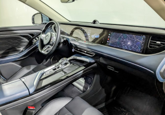 Подержанный автомобиль Voyah Free 2023 года (11 фото)