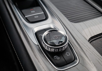 Подержанный автомобиль Chery Arrizo 8 2024 года (16 фото)