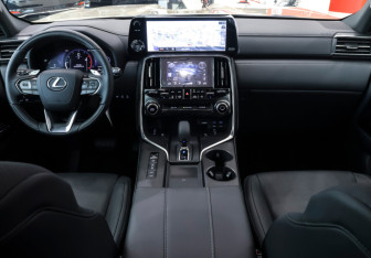 Новый Lexus LX 2025 (18 фото)