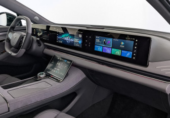 Новый Voyah Passion 2026 (9 фото)