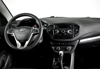 Подержанный автомобиль LADA (ВАЗ) Vesta Wagon 2019 года (8 фото)