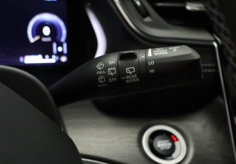 Подержанный автомобиль Jeep Grand Cherokee 2023 года (20 фото)