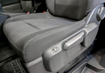 Подержанный автомобиль Peugeot Traveller 2021 года (21 фото)