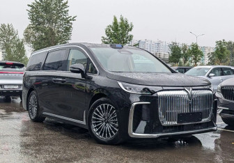 Новый Voyah Dream 2026 (3 фото)