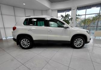 Подержанный автомобиль Volkswagen Tiguan 2012 года (4 фото)